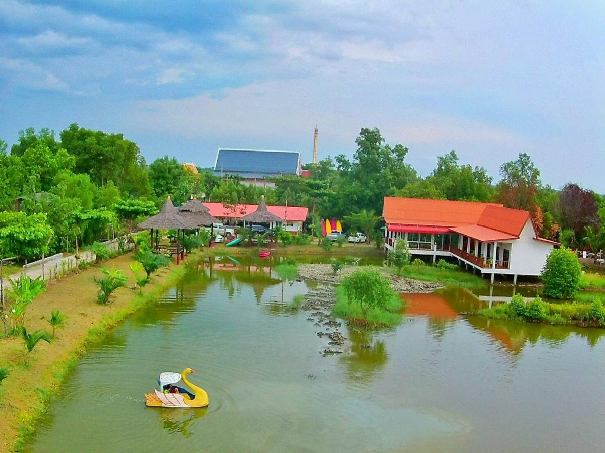 Saeng Tai Amphawa Apartment Samut Songkhram Exterior photo